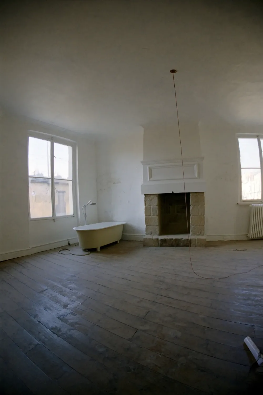 Le Grand Atelier : l'angle du bâtiment, deux orientations.